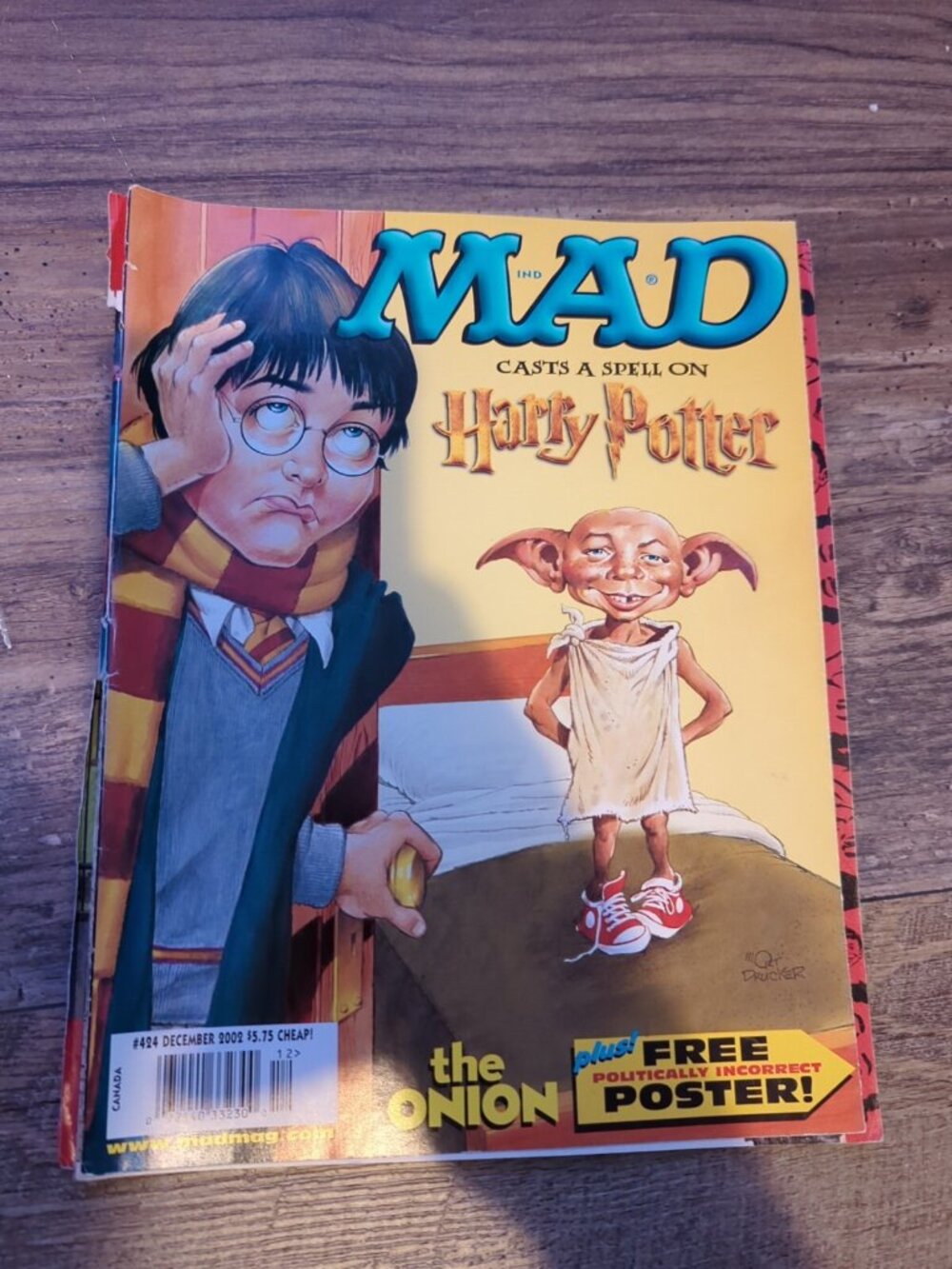 MAD Magazine #424 December 2002 Harry Potter  Nice W/ Poster WWF Catalog
